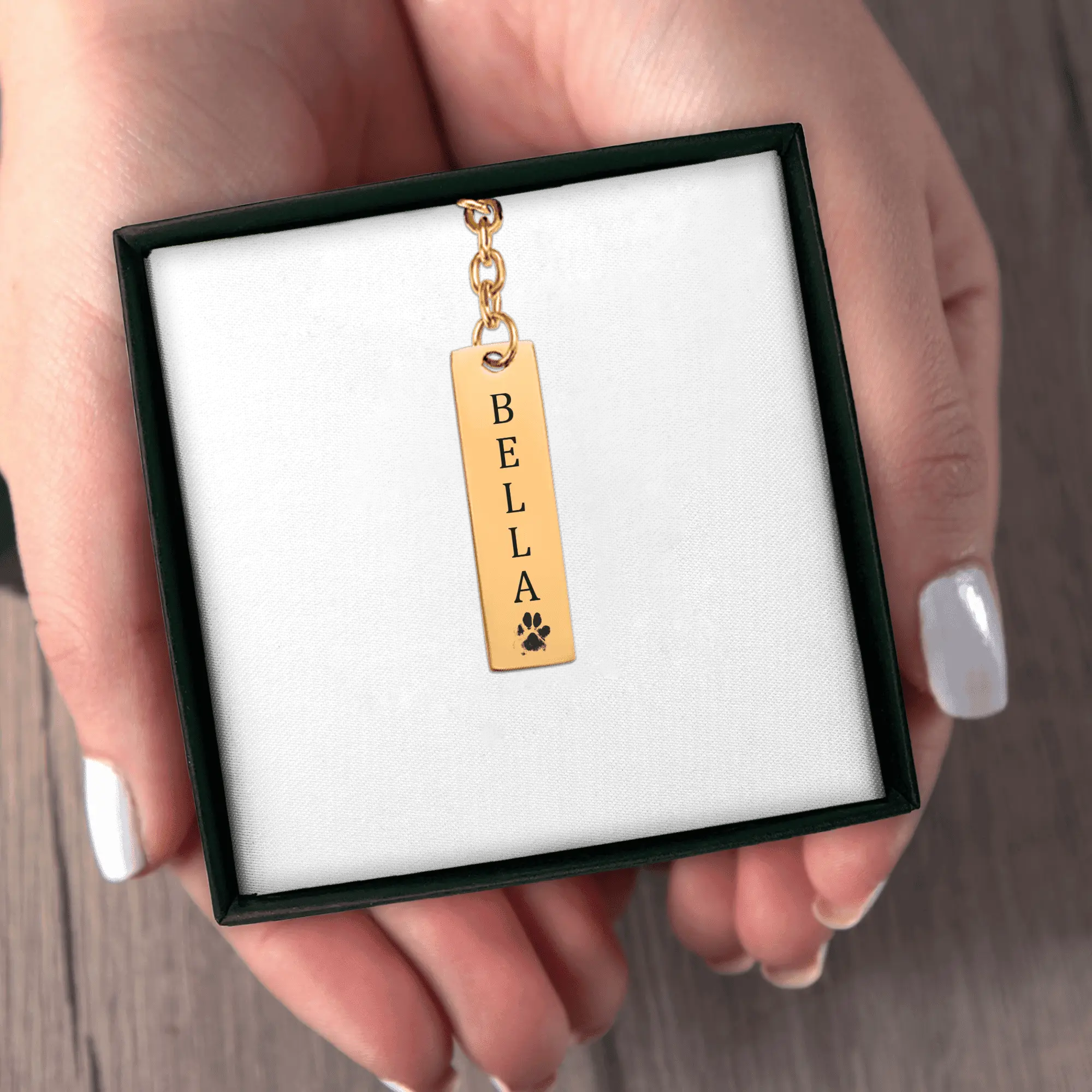 Pet's Name & Paw Print Vertical Bar Keychain
